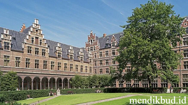 Universitas Antwerpen: Pusat Intelektual dan Inovasi Global